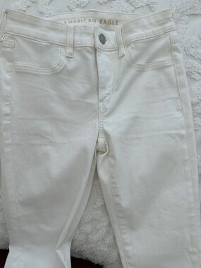 American Eagle Outfitters Women's Off-White Skinny Jeans next level stretch